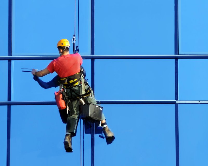 Dış Cephe Cam Temizliği